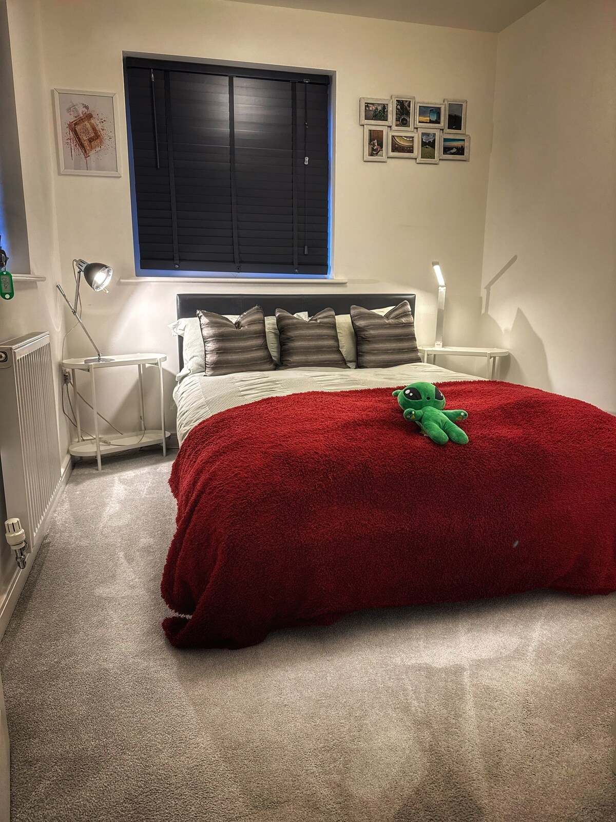 3BR Detached: SuperKing | Parking x2 | Sleeps 7 - Photo 49