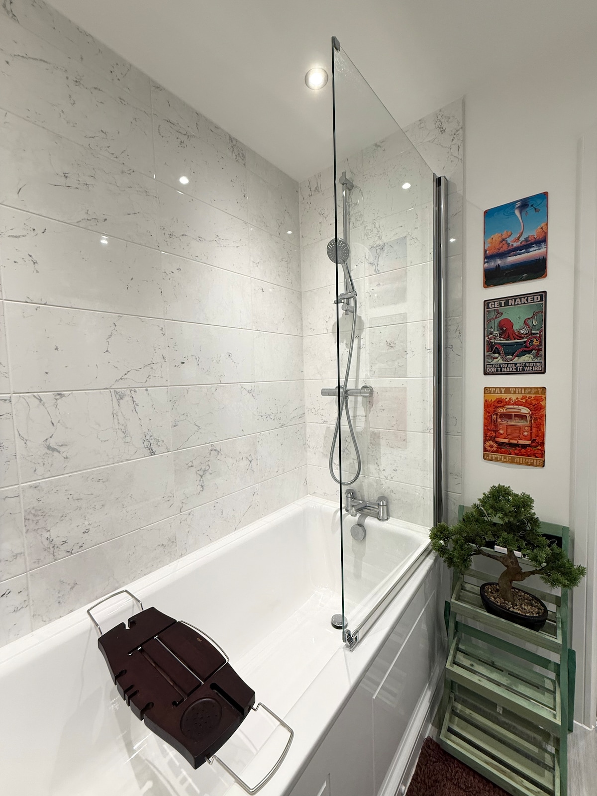 3BR Detached: SuperKing | Parking x2 | Sleeps 7 - Photo 62