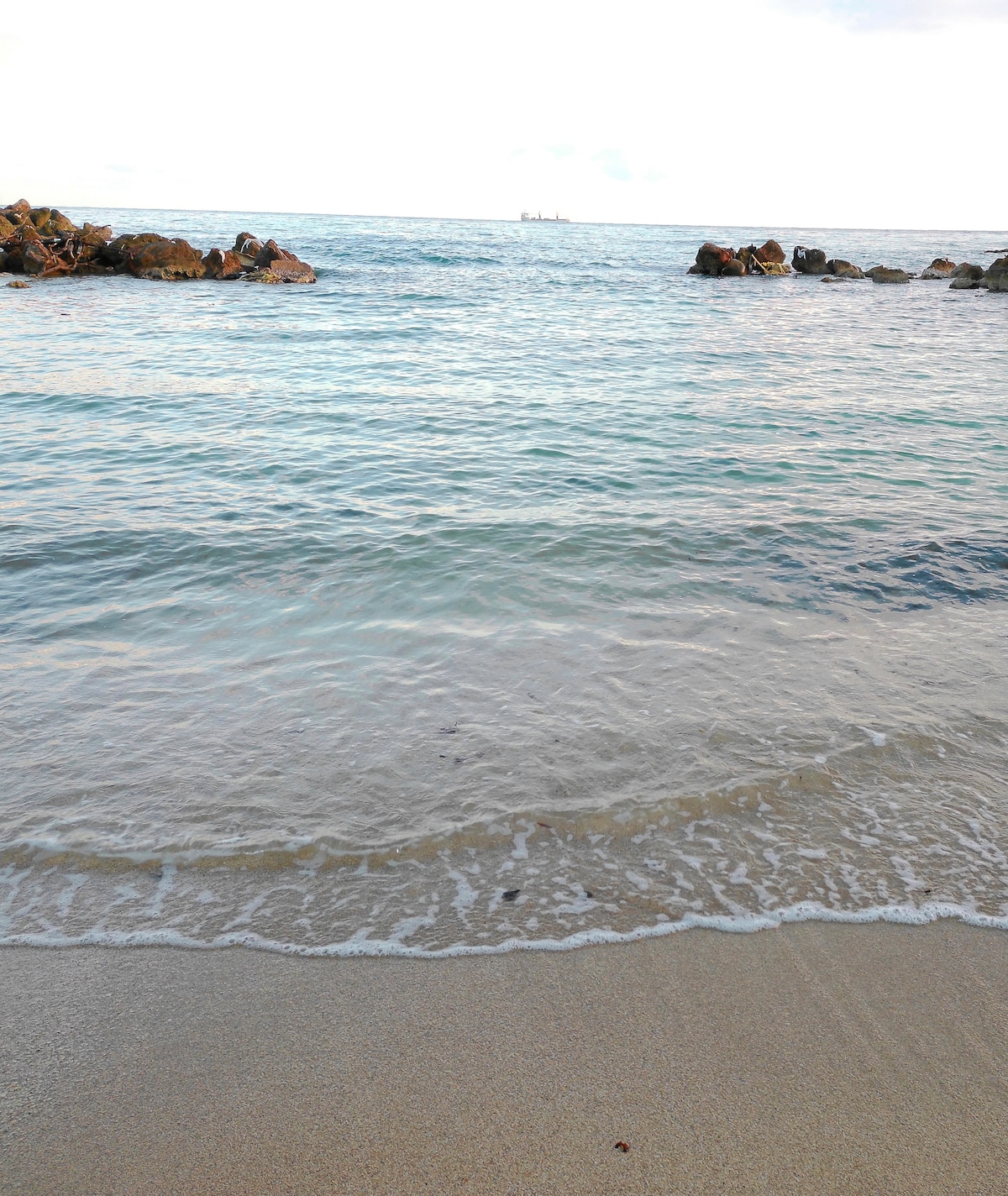 Beachfront Getaway•King Bed•Pool•Family Friendly - Photo 31