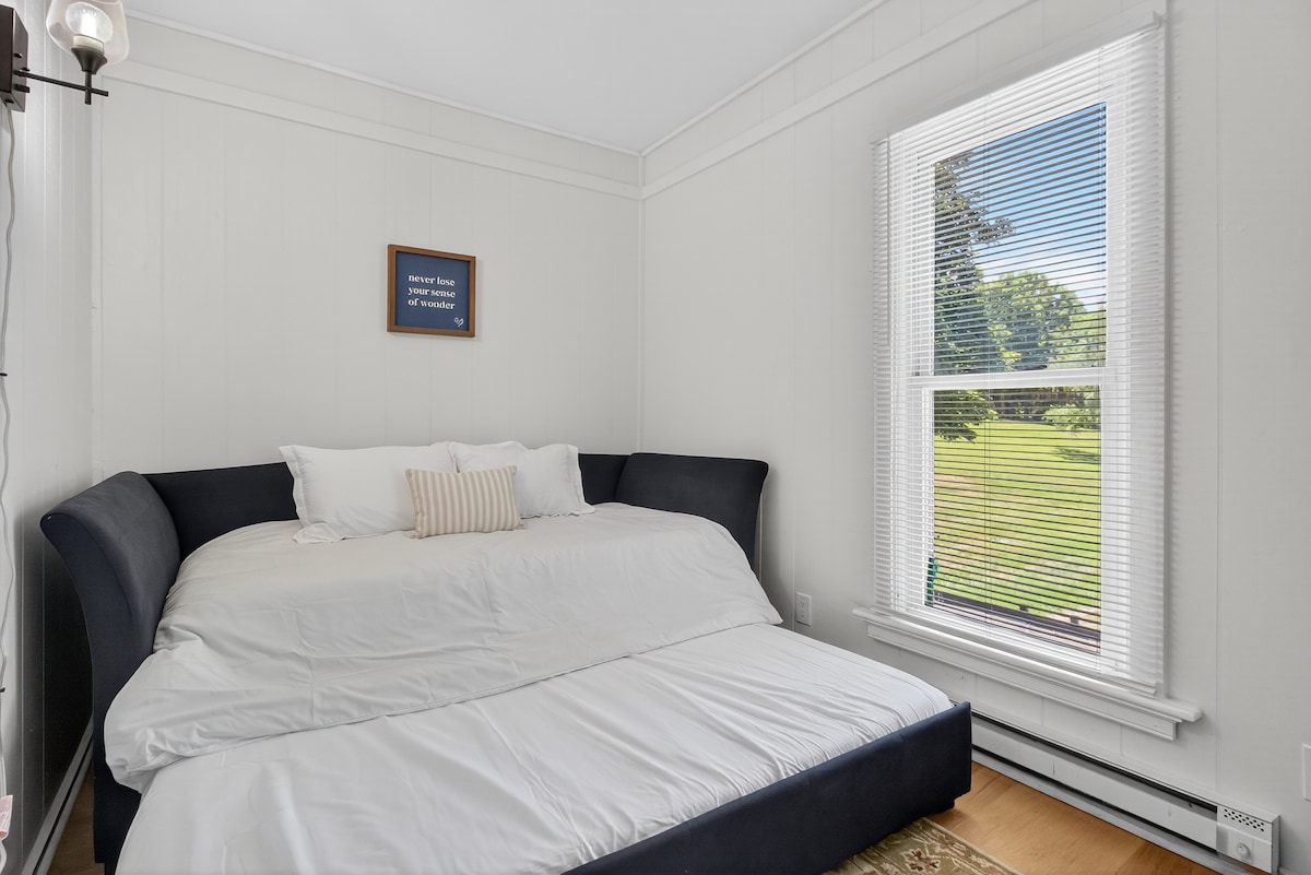 FLXFarmhouse-7Bd-6Ba-HotTub-Firepit-Arcade-Pets - Photo 39