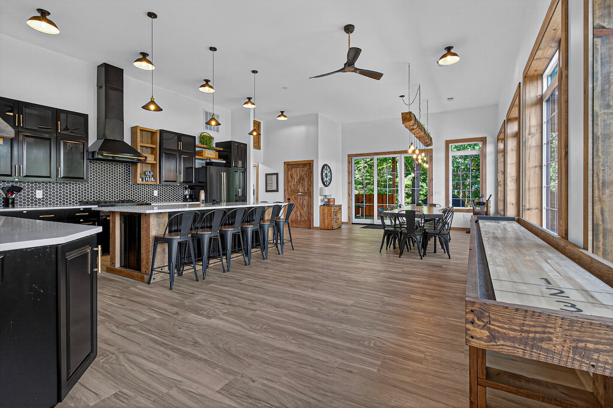 The Barn On Keuka-HotTub-LakeView-WineTrail - Photo 10