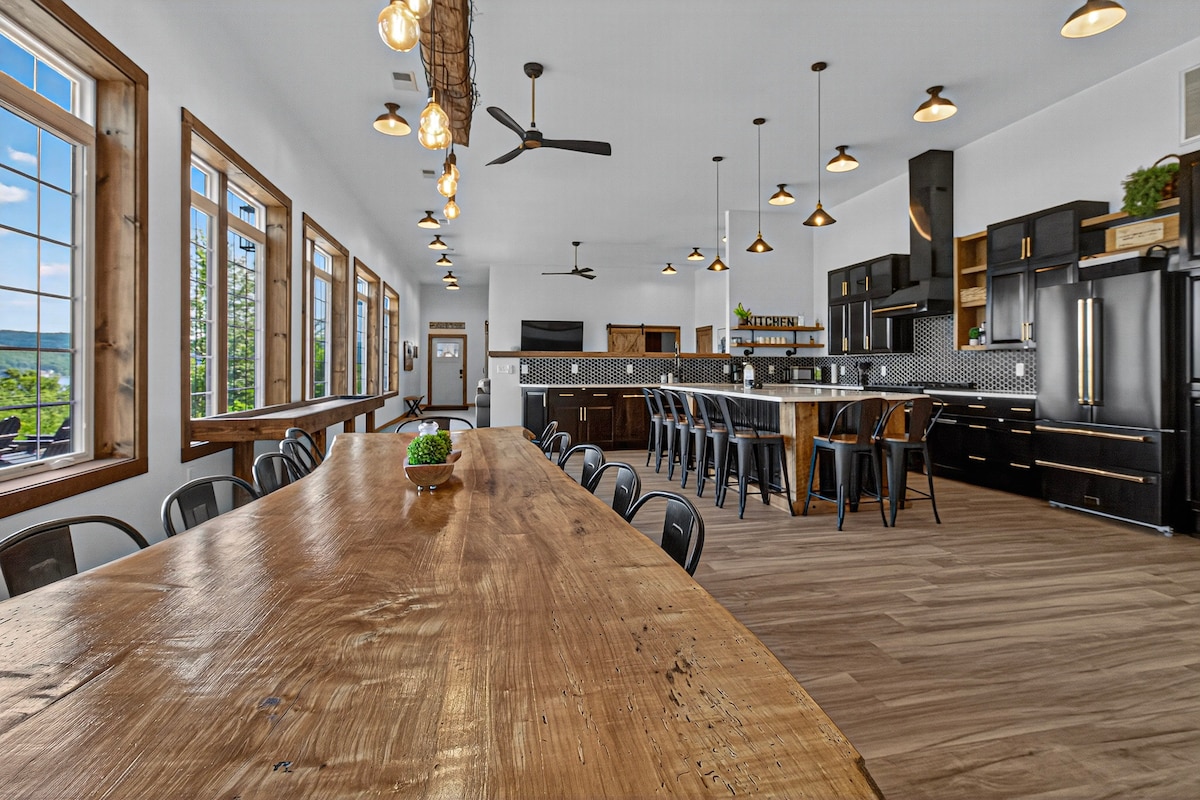 The Barn On Keuka-HotTub-LakeView-WineTrail - Photo 14