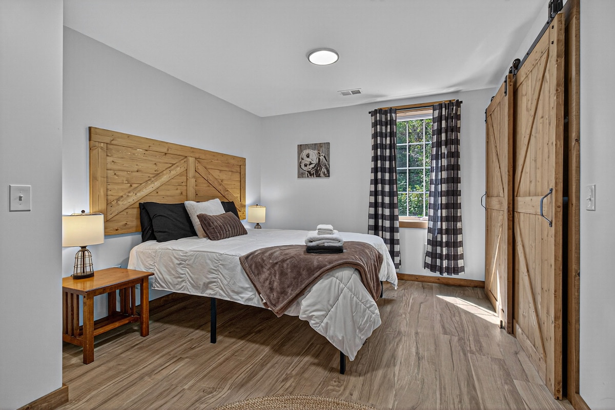 The Barn On Keuka-HotTub-LakeView-WineTrail - Photo 27