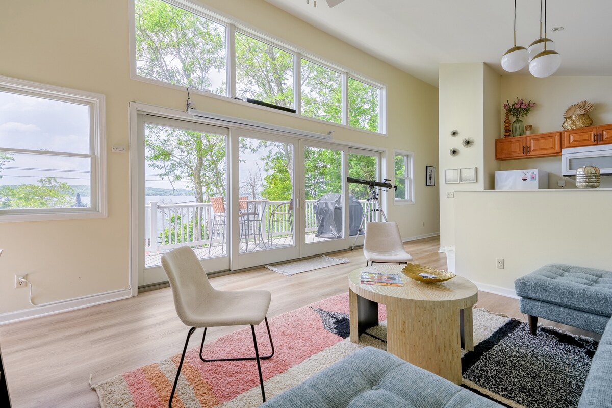 Lake House-Sunset Views-HOT TUB-Couples Retreat - Photo 6