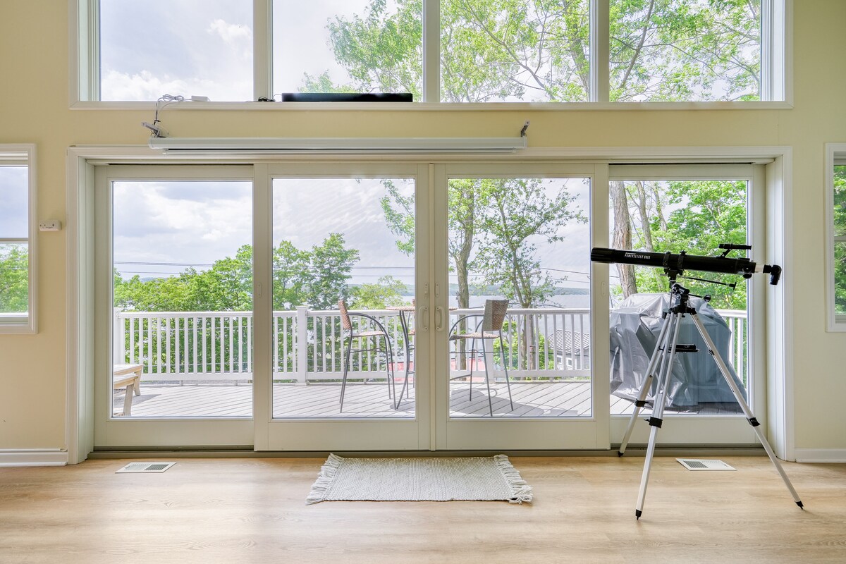 Lake House-Sunset Views-HOT TUB-Couples Retreat - Photo 8